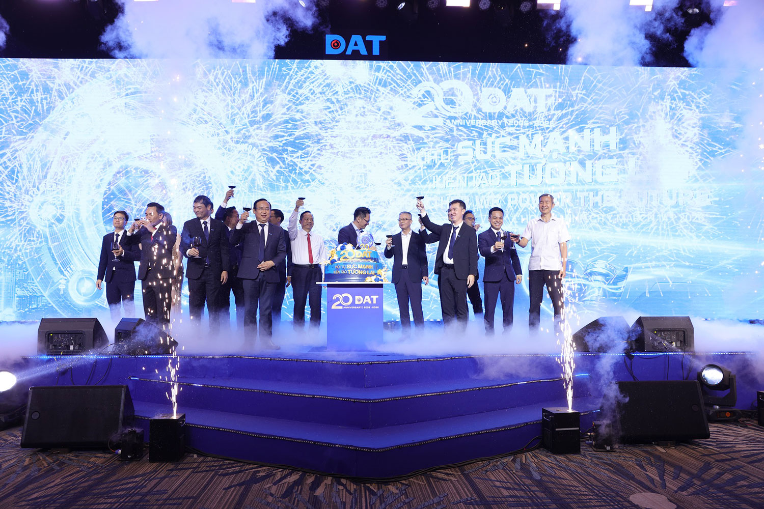 DAT Group kỷ niệm 20 năm: Từ doanh nghiệp thiết bị đến hệ sinh thái công nghệ – năng lượng xanh