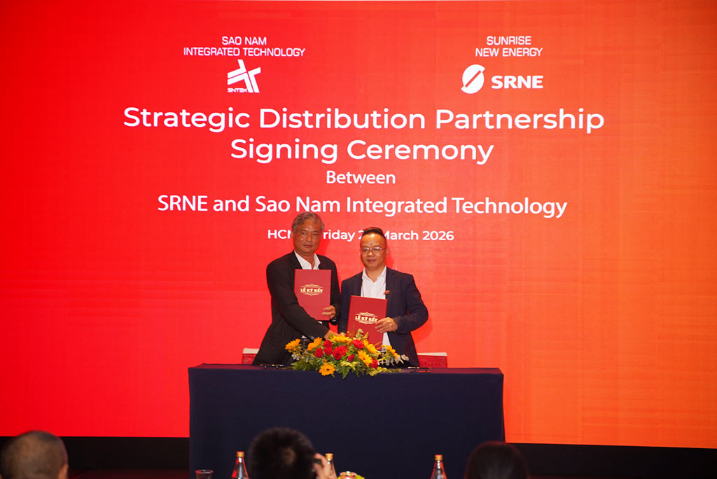 Sao Nam ký kết hợp tác chiến lược với SRNE, mở rộng giải pháp điện mặt trời lưu trữ tại TP.HCM