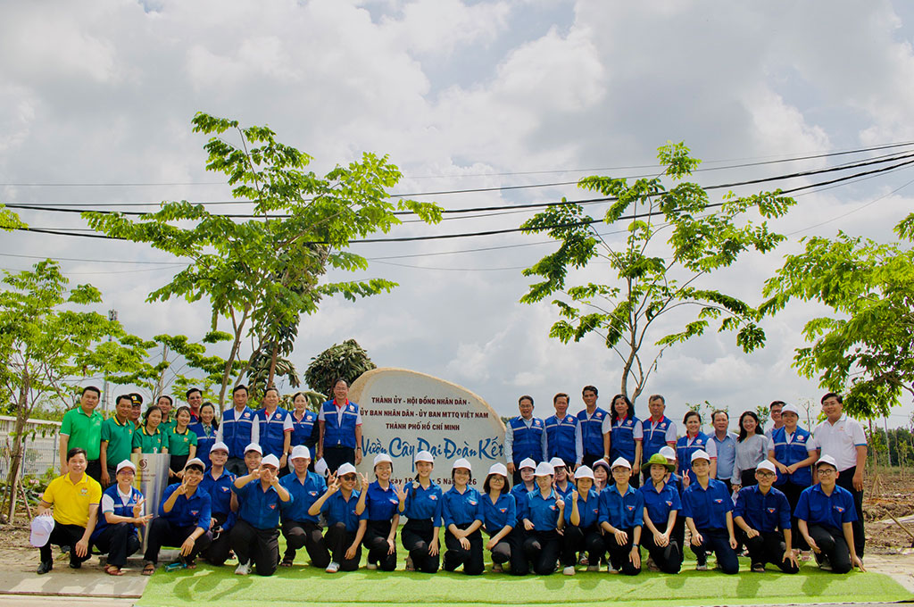 Thành phố Hồ Chí Minh phát động “Tết trồng cây đời đời nhớ ơn Bác Hồ” năm 2026