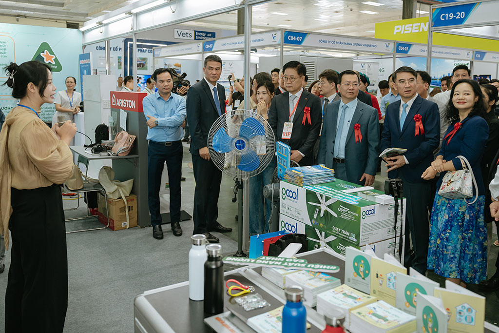 Khai mạc ENTECH HANOI 2026: Thúc đẩy phát triển năng lượng xanh và bền vững