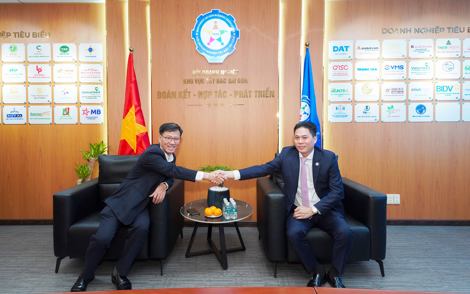 Ra mắt Trung tâm Kết nối Doanh nghiệp TBSG tại Công Viên Phần Mềm Quang Trung, thúc đẩy liên kết doanh nghiệp Tây Bắc Sài Gòn và hợp tác phát triển liên vùng