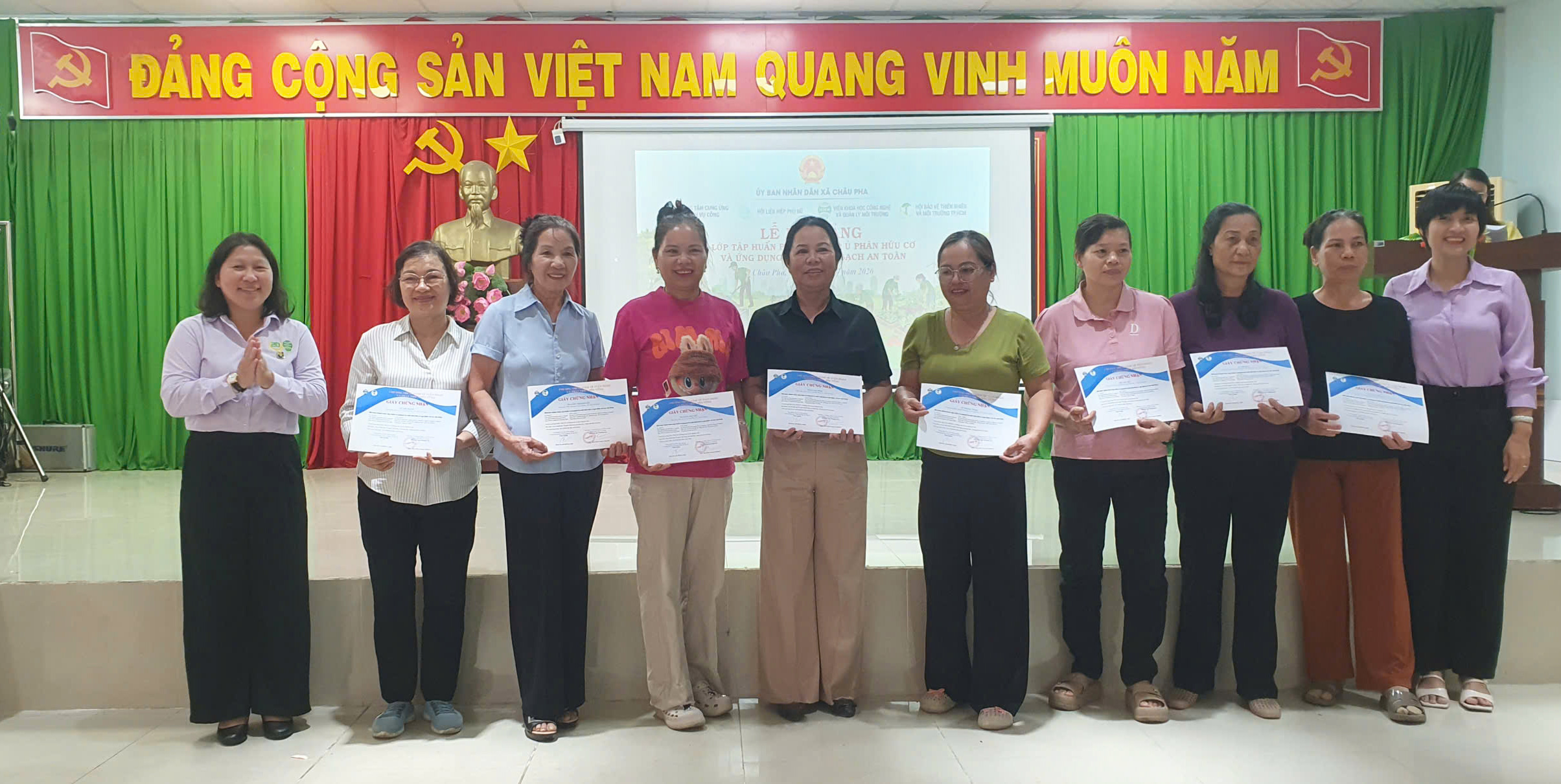Xã Châu Pha: Lan tỏa mô hình kinh tế tuần hoàn từ lớp tập huấn ủ phân compost