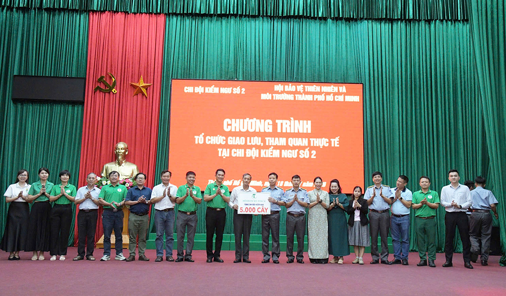 Lan tỏa lối sống xanh, chung tay bảo vệ môi trường và biển đảo