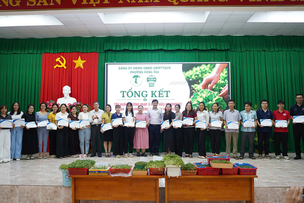 Lan tỏa lối sống xanh, chung tay bảo vệ môi trường và biển đảo