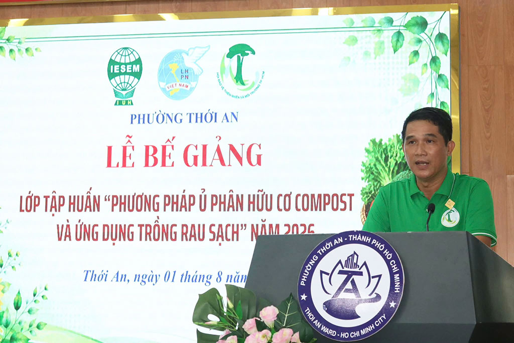 Lan tỏa kinh tế tuần hoàn từ lớp tập huấn ủ phân compost tại phường Thới An